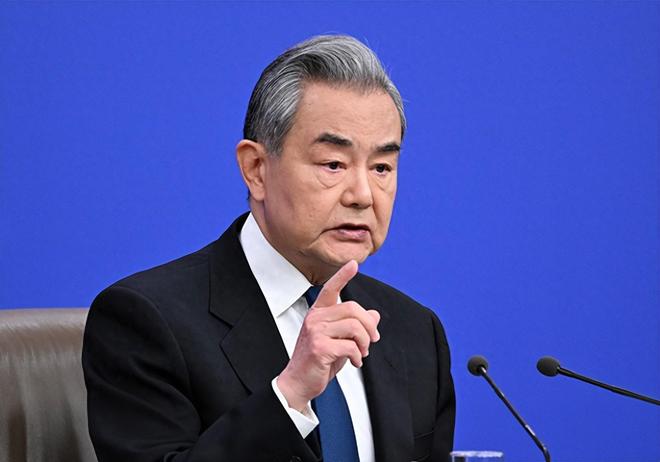 喜讯!赵松源直言父亲全力以赴支持他踢球,陪自己一起面对困难