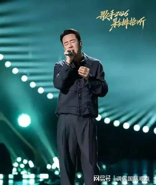 蓝白王朝,今夏能否梅开二度?