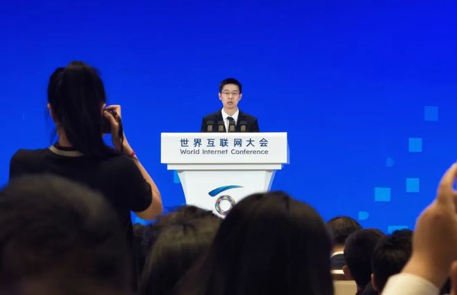长大后才明白有些玩笑背后满怀恶意!网友:怪不得当初听了很难过
