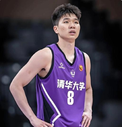 清华大学天赋球员石奎签约NBL香港金牛队