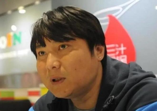 每体:拉菲尼亚周一单独训练,巴西方面表示只是负荷管理